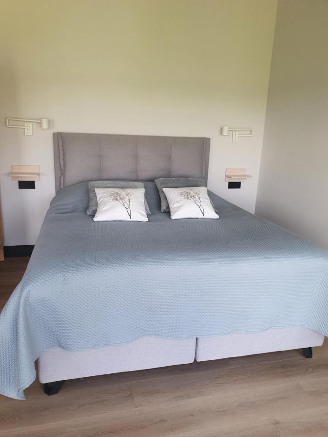 Hippe Schuur Bed & Breakfast Tytsjerk Ngoại thất bức ảnh