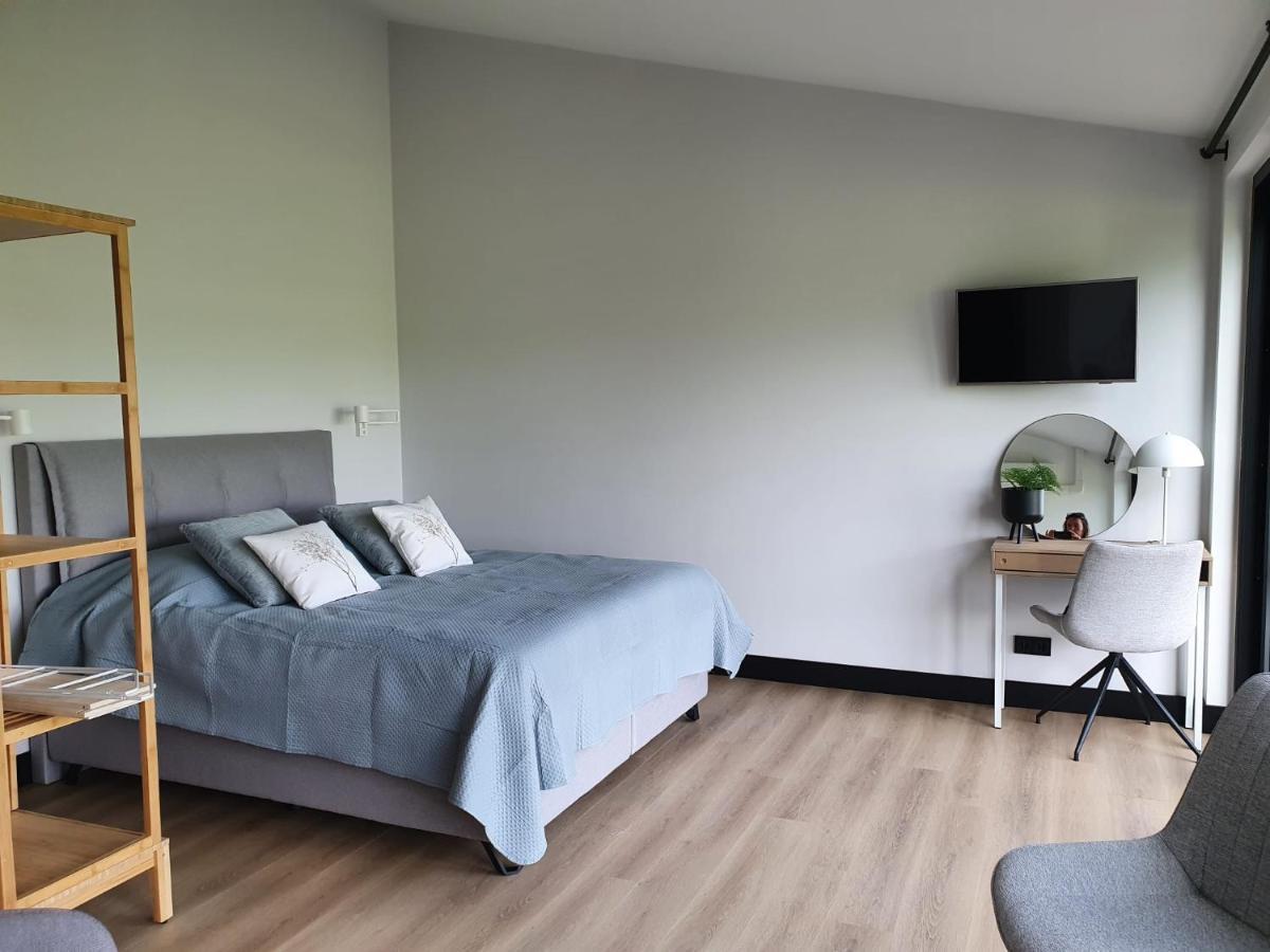 Hippe Schuur Bed & Breakfast Tytsjerk Ngoại thất bức ảnh
