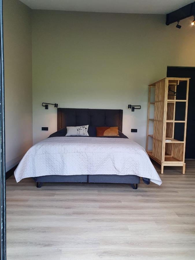 Hippe Schuur Bed & Breakfast Tytsjerk Ngoại thất bức ảnh
