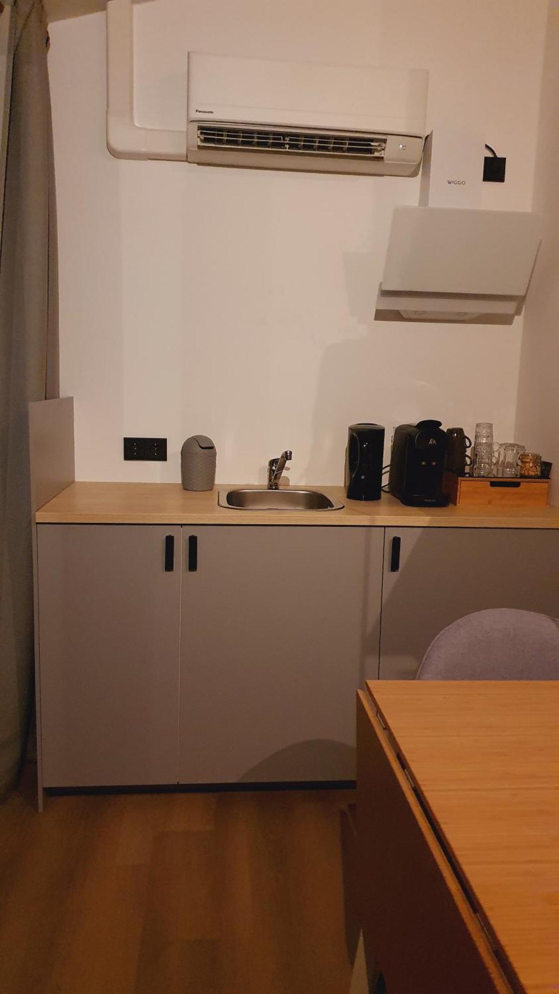 Hippe Schuur Bed & Breakfast Tytsjerk Ngoại thất bức ảnh